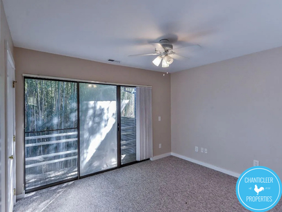 130 E Longview St #1 - Photo 5 of 26