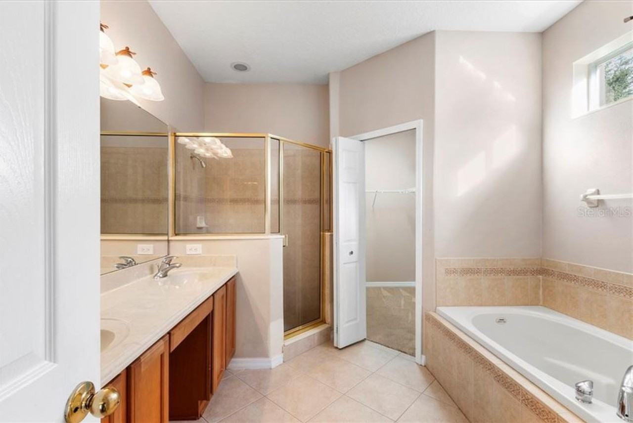 15316 Groose Point Ln - Photo 3 of 15