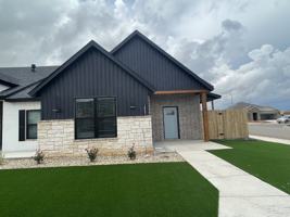 featured image of 10902 Aberdeen Ave