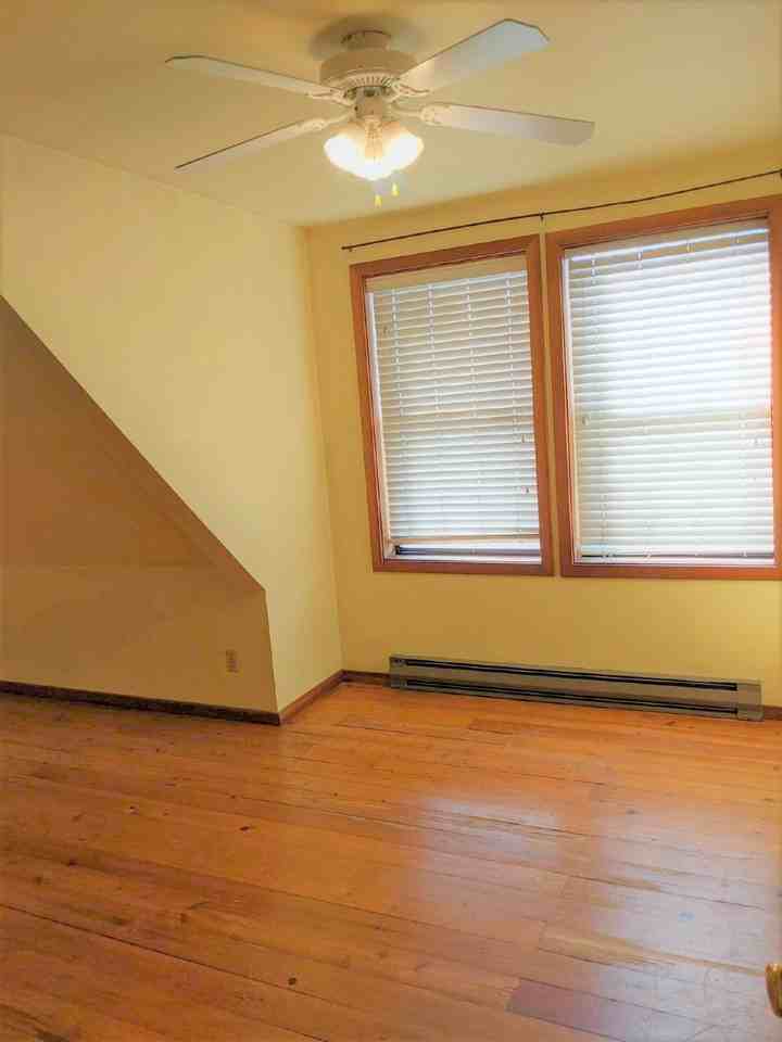 1510 Mill St - Photo 6 of 13