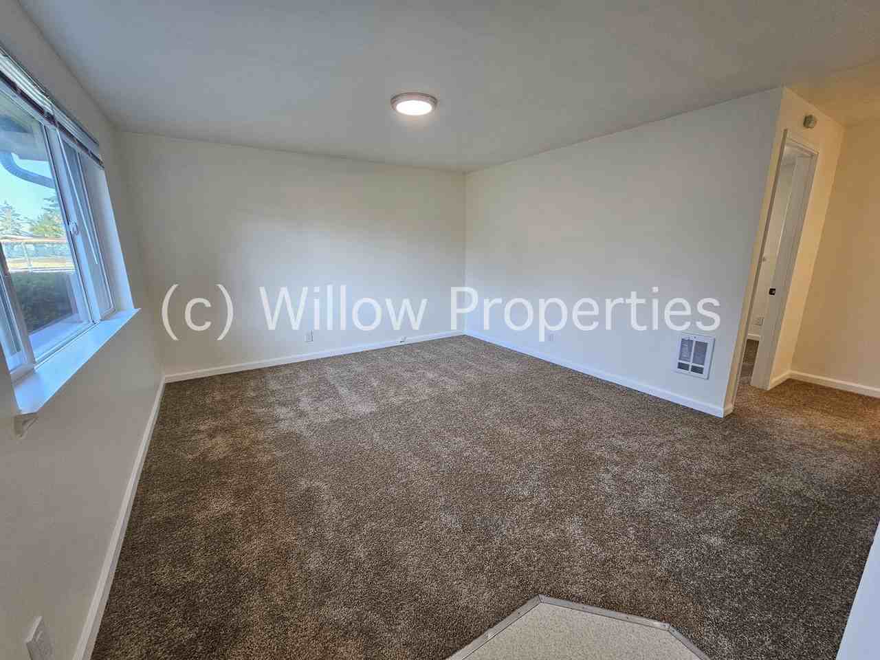 9205 Hipkins Rd Sw - Photo 5 of 7
