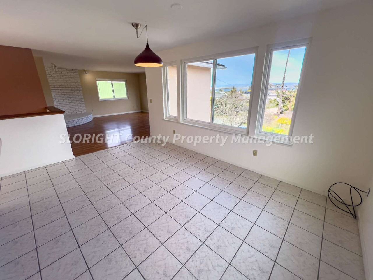 383 Henrietta Ave - Photo 4 of 17