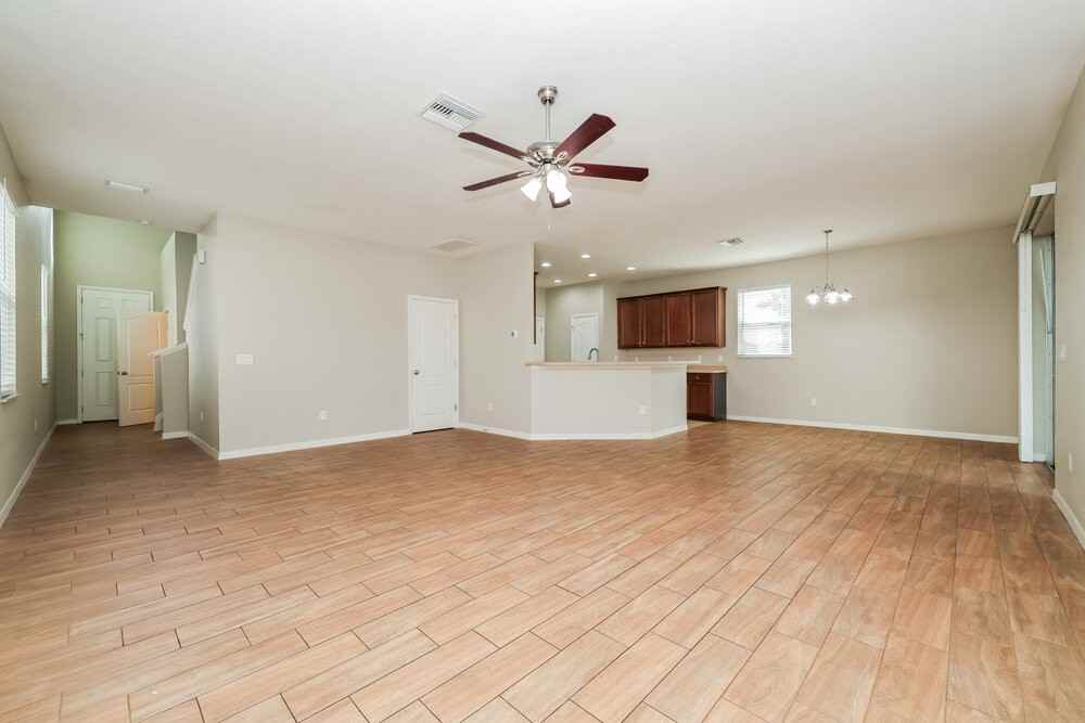 6139 Trent Creek Dr - Photo 4 of 17