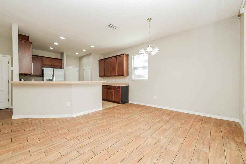 6139 Trent Creek Dr - Photo 6 of 17