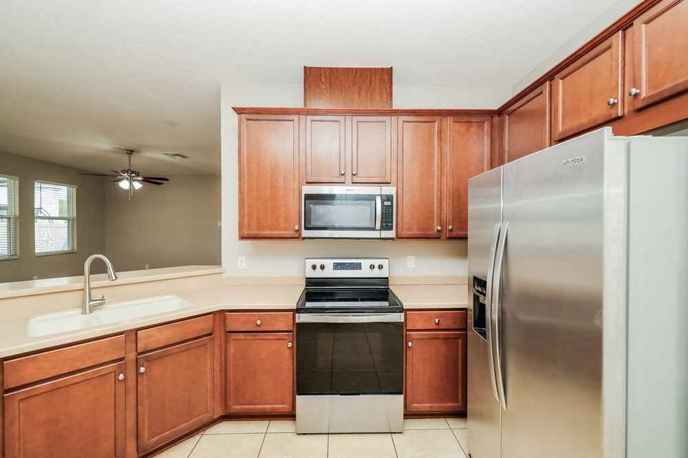 6139 Trent Creek Dr - Photo 7 of 17