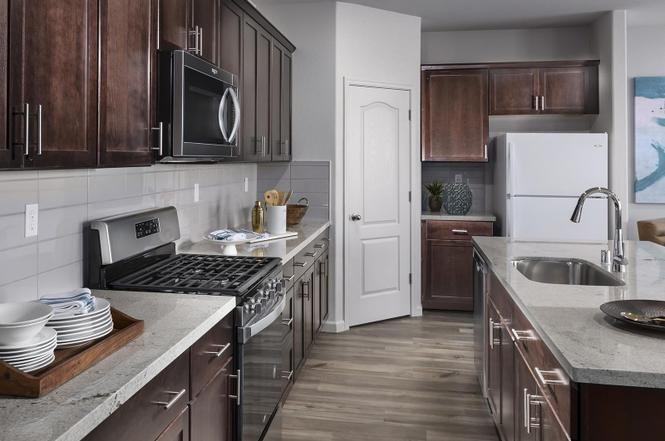 Markovich Ln - Photo 4 of 12