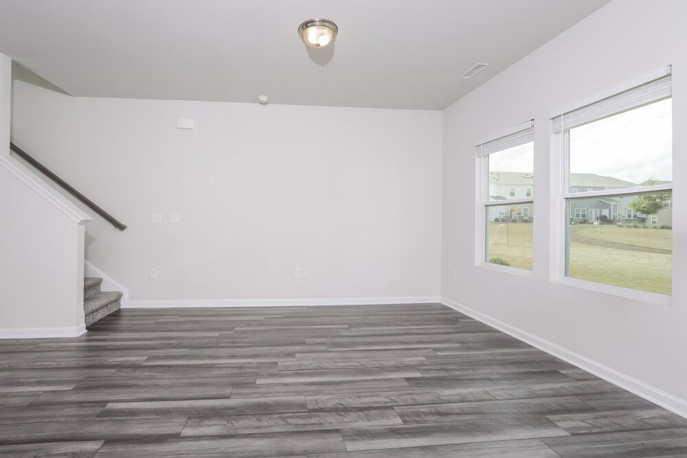 217 Brook Farm Ln - Photo 4 of 17
