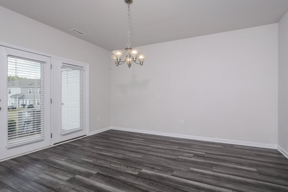 217 Brook Farm Ln - Photo 6 of 17