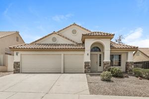 featured image of 682 Covina Dr