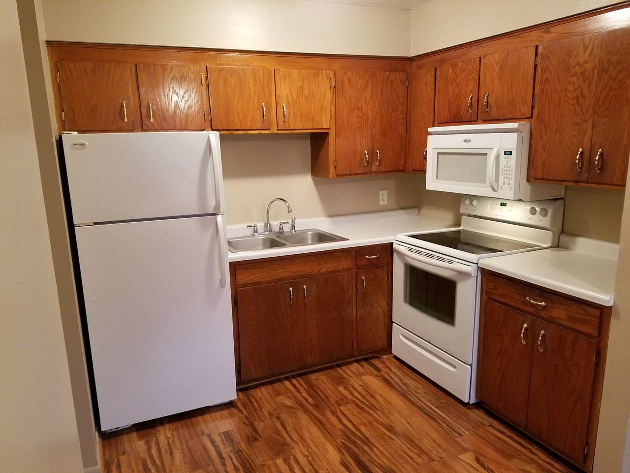 5751 Quincy St #4 - Photo 2 of 8