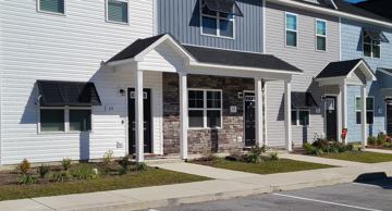 featured image of 33 Catalina Cir #1