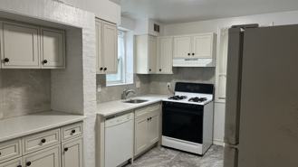 24 Franklin Pl Apt B #B1 - Photo 1 of 1
