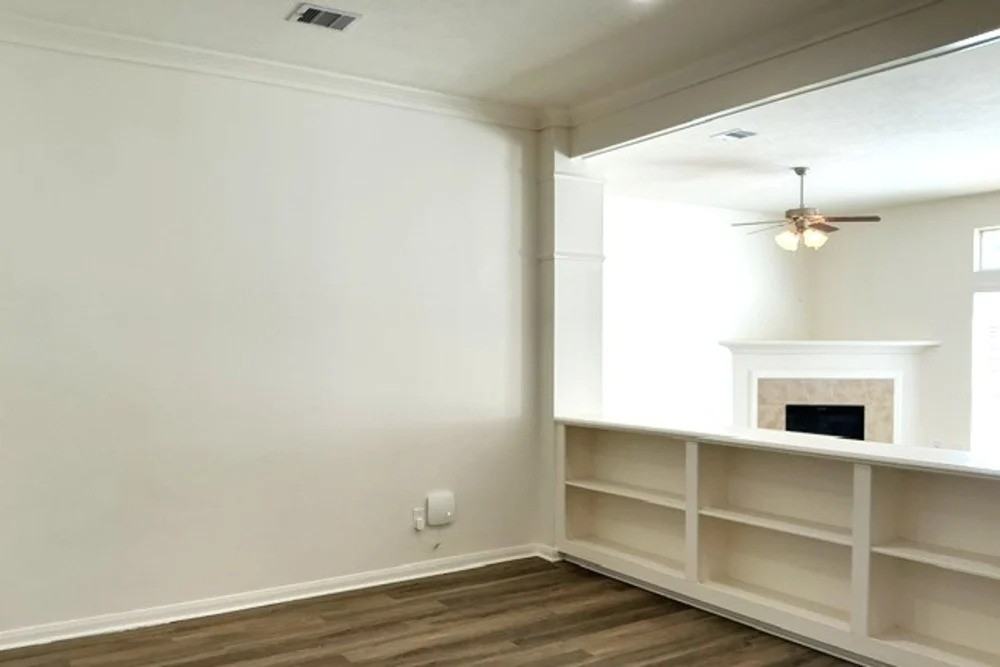 382 Hyland Ln #NA - Photo 2 of 9
