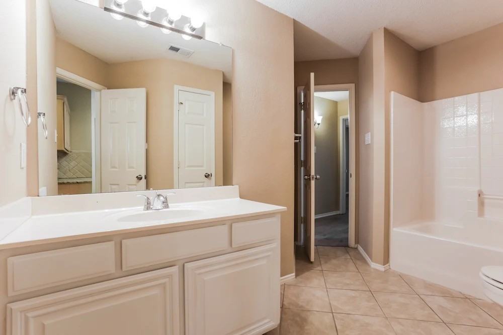 615 Saint Eric Dr #NA - Photo 5 of 11