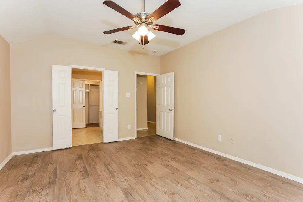 615 Saint Eric Dr #NA - Photo 7 of 11