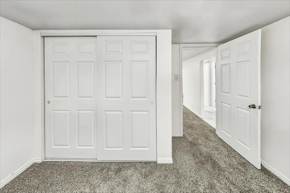 2955 Fillmore St Ne #NA - Photo 5 of 5