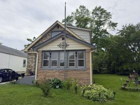 1329 S 89th St #LOWER - Photo 1 of 1