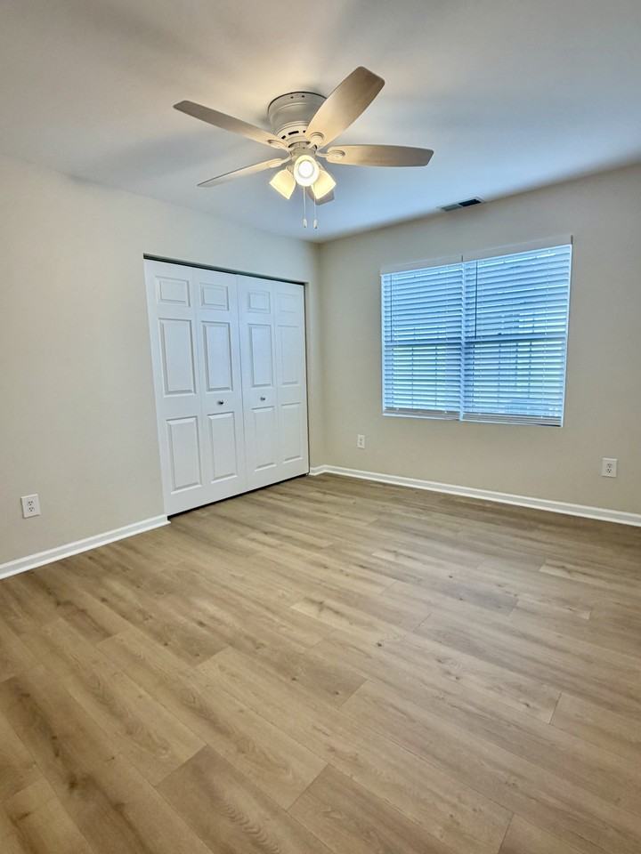 1727 Chestnut Dr #NA - Photo 7 of 14