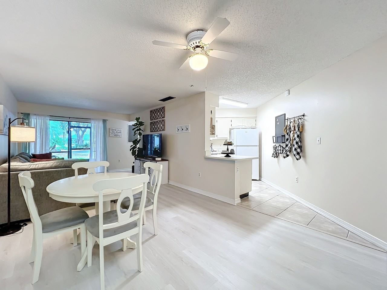 3642 Southpointe Dr #NA - Photo 4 of 10