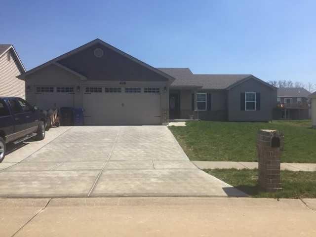 618 Courageous Ln - Photo 2 of 36