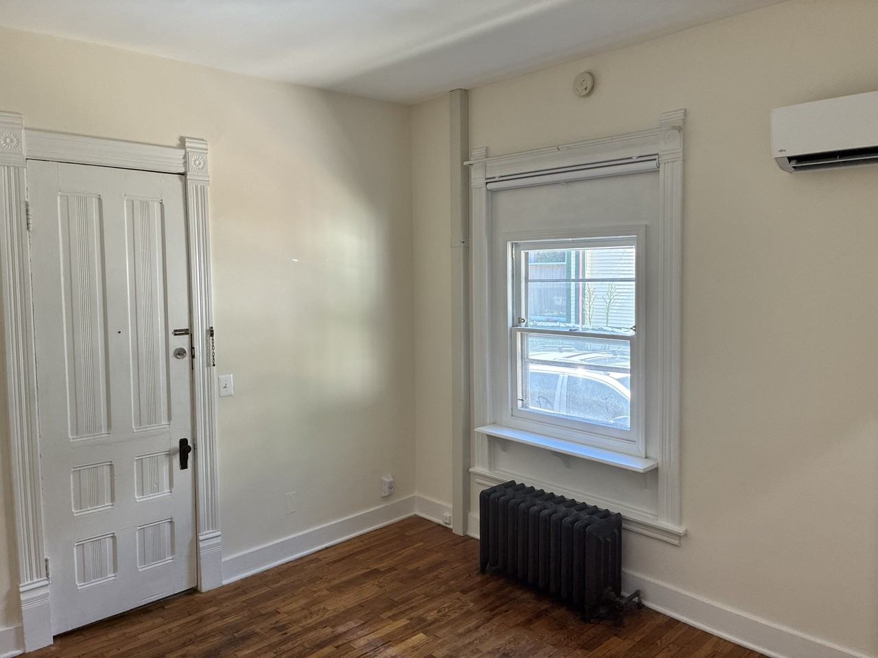 246 Charles Ave Se #1 - Photo 6 of 27