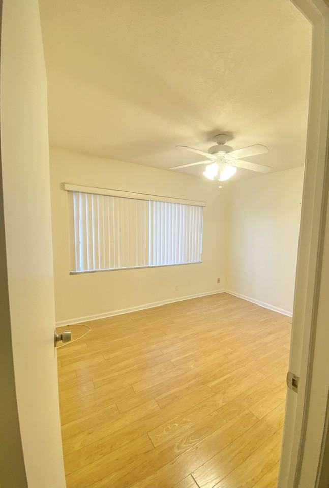 2230 Ne 56th Pl #210 - Photo 5 of 13