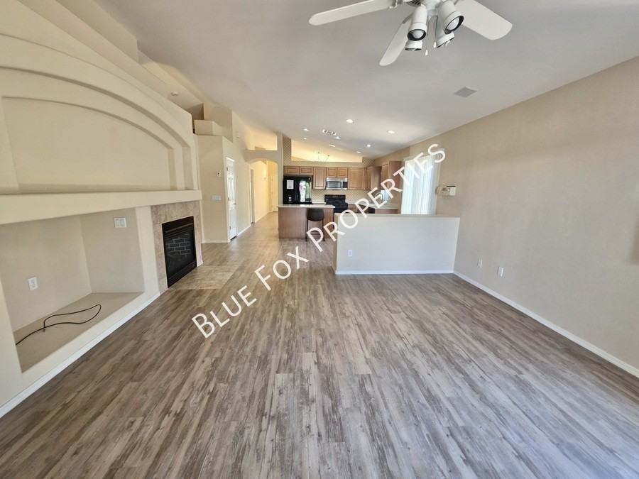 6078 N Panorama Park Dr - Photo 6 of 33