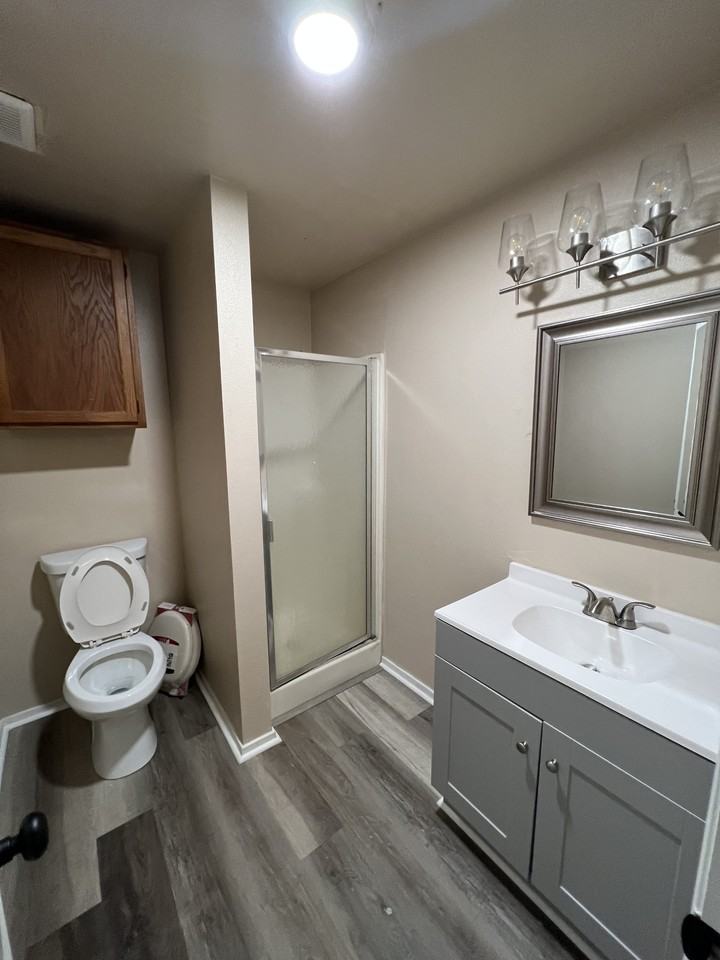 1411 Avenue C #NA - Photo 6 of 9