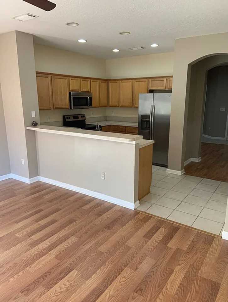 3548 Hartsfield Forest Cir #NA - Photo 2 of 12