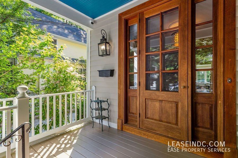 4927 Eskridge Ter Nw - Photo 4 of 37