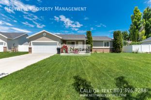 296 Pommel Dr - Photo 1 of 1