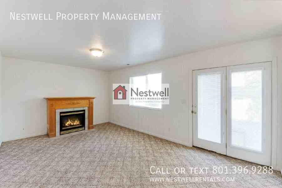 296 Pommel Dr - Photo 6 of 18