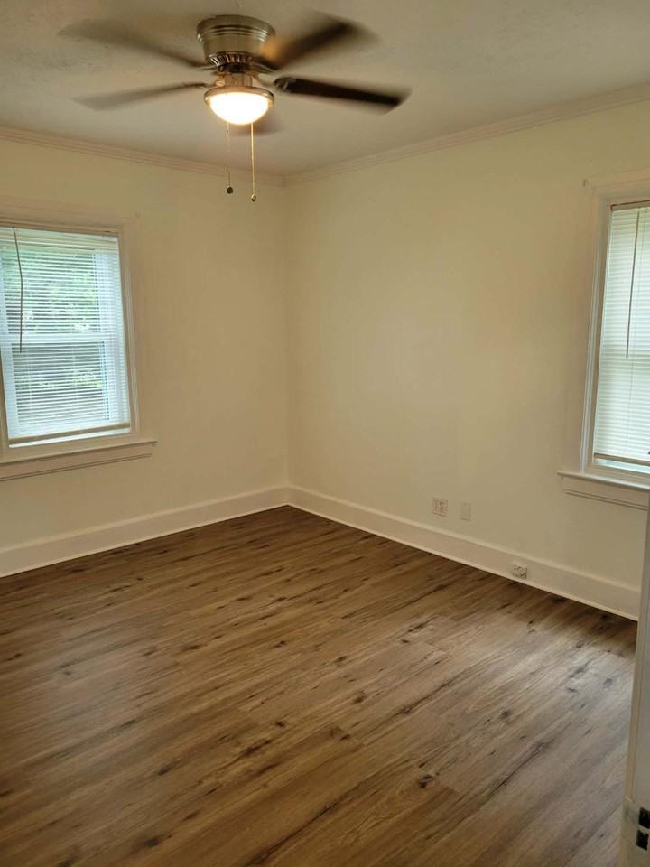 601 E 5th Ave #NA - Photo 5 of 8