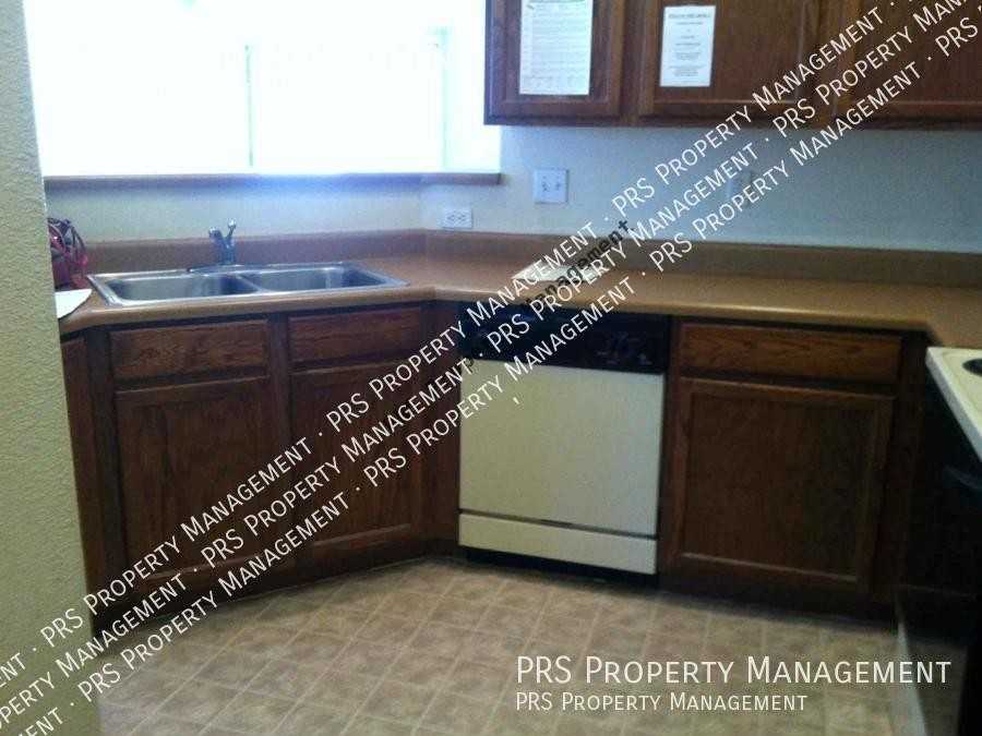 2657 S Keene - Photo 6 of 12