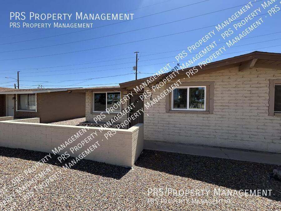 761 N Delaware St #A - Photo 2 of 26