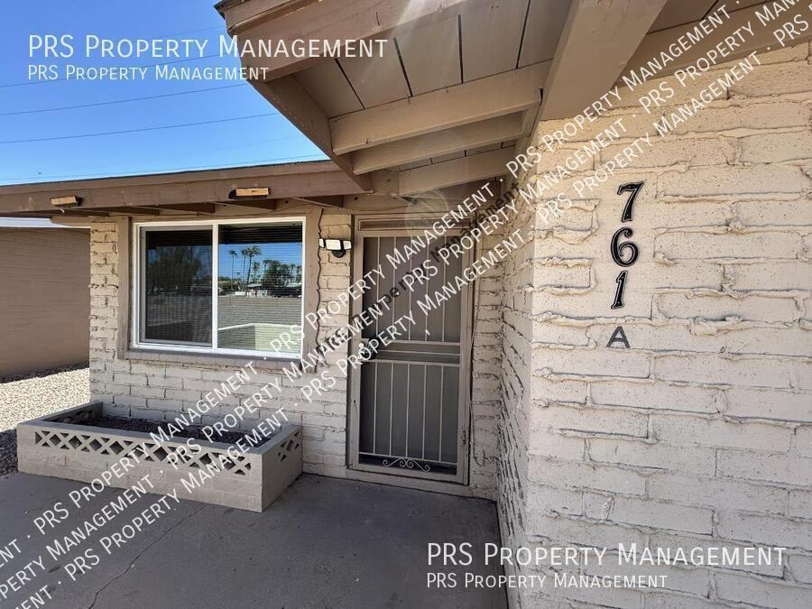 761 N Delaware St #A - Photo 3 of 26