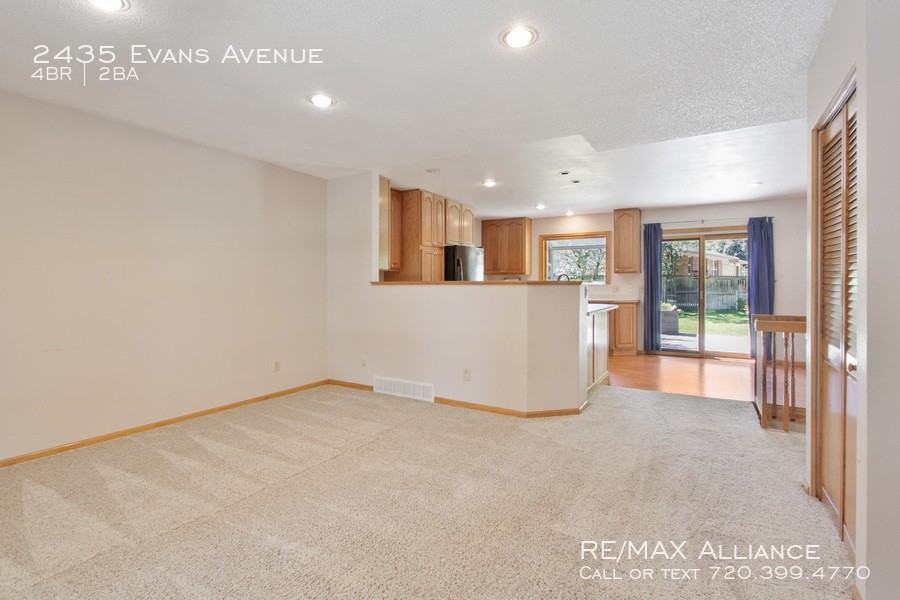 2435 Evans Ave - Photo 3 of 28