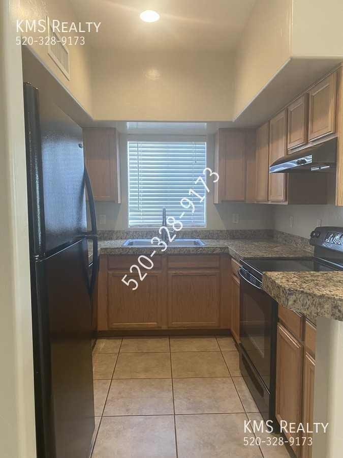 8669 E Placita De Las Tarascas - Photo 3 of 24