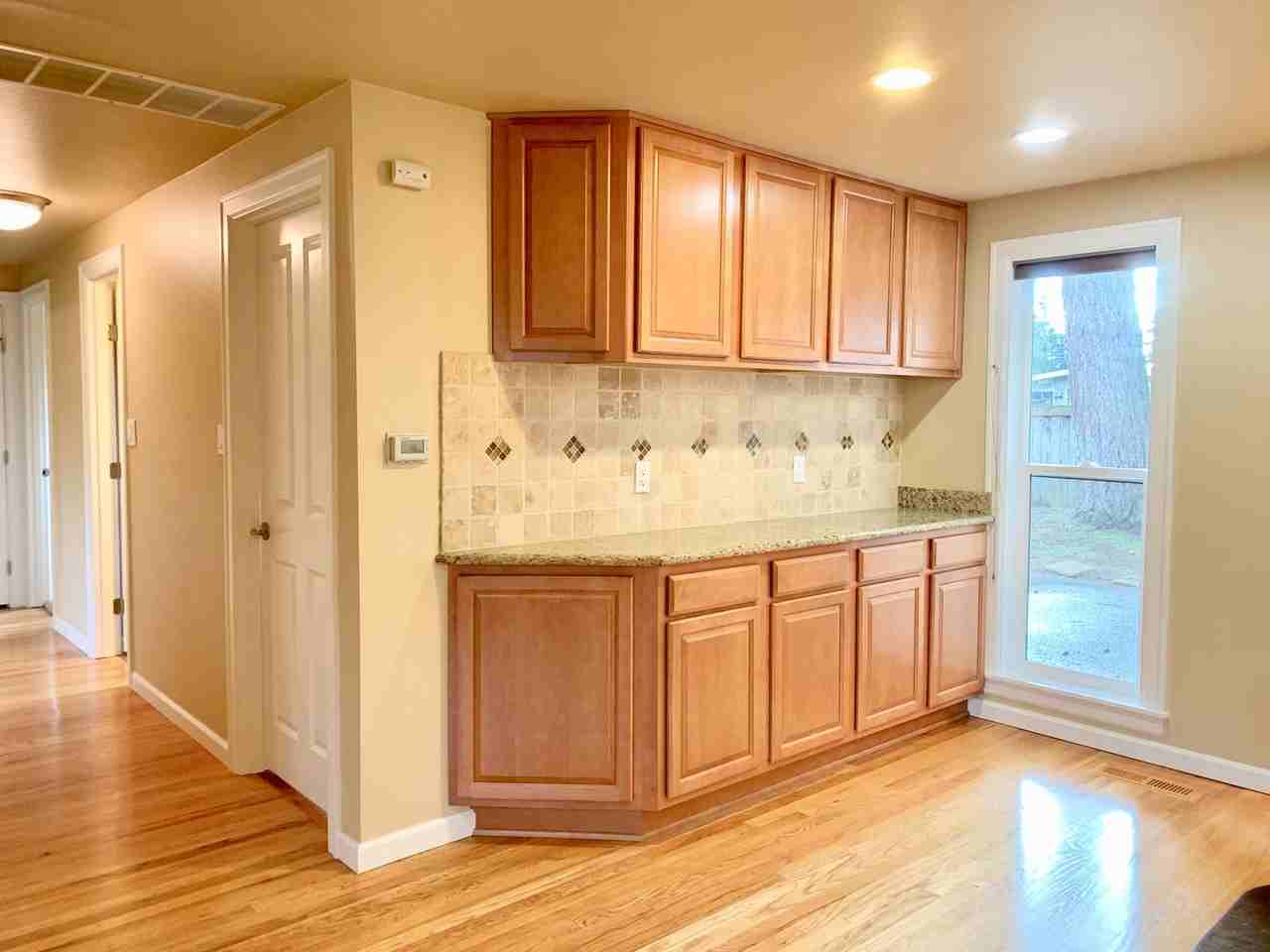 405 167th Ave Se - Photo 4 of 20