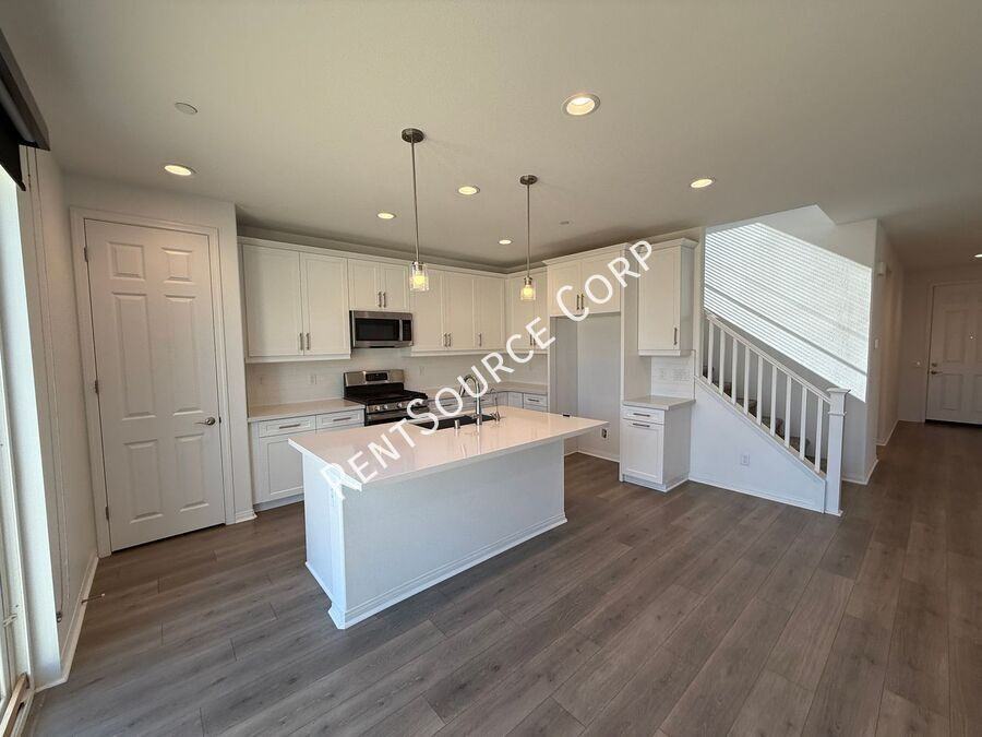 6030 W Avenue J9 - Photo 7 of 36