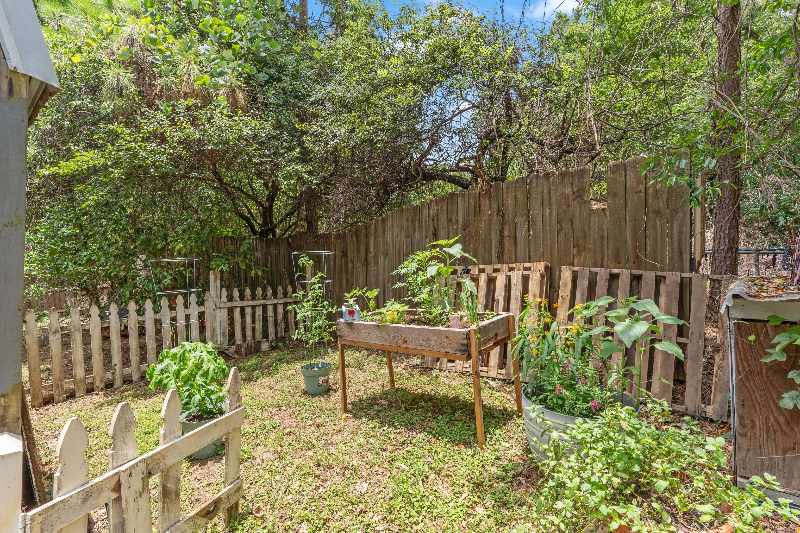 624 W 7th Ave - Photo 5 of 23