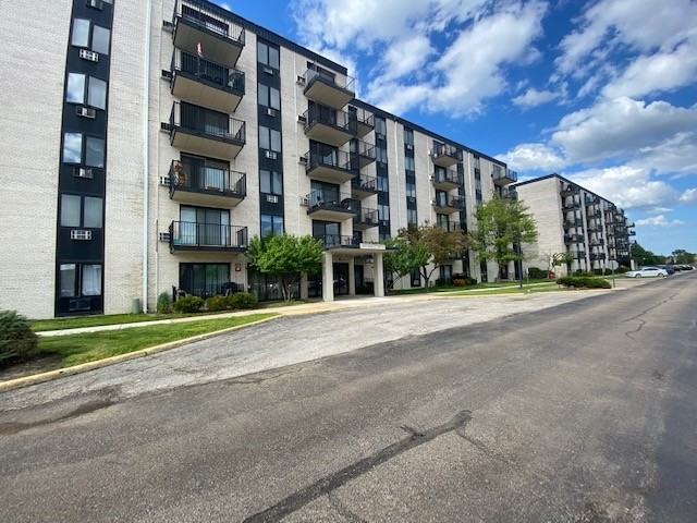 9098 W Terrace Dr #4L - Photo 2 of 22