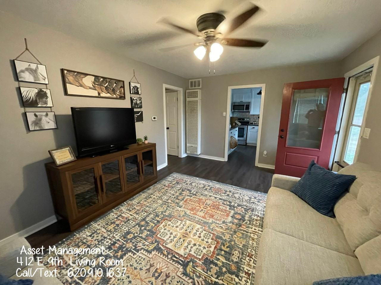 412 E 9th St - Photo 5 of 19