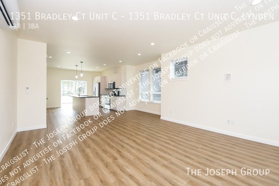 1351 Bradley Ct Unit C - Photo 3 of 22