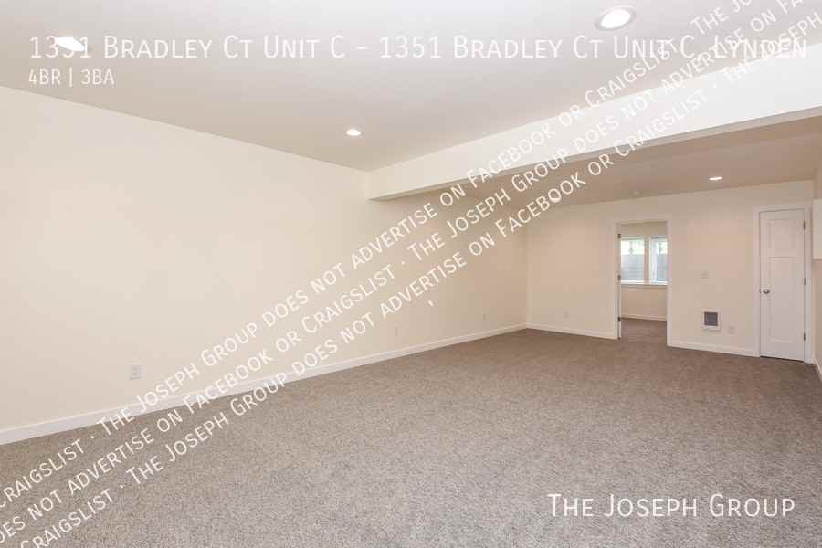 1351 Bradley Ct Unit C - Photo 7 of 22