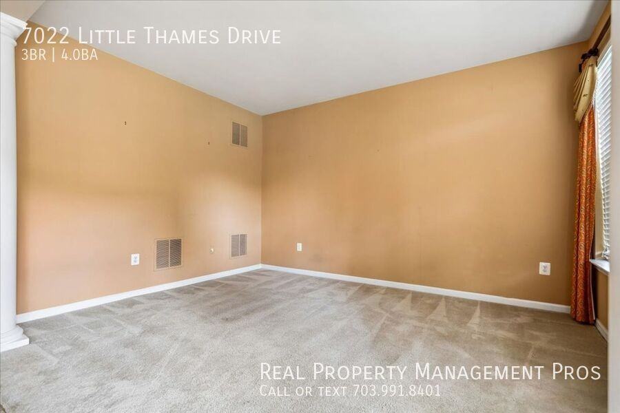 7022 Little Thames Dr - Photo 7 of 21