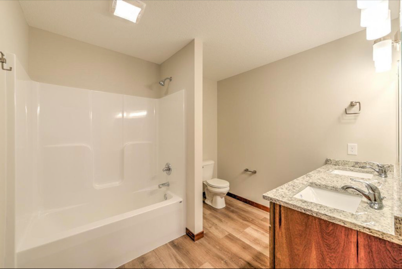 421 Sierra Pl - Photo 6 of 16