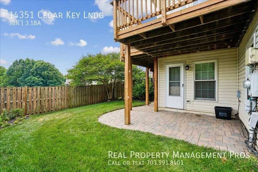 14351 Cedar Key Lndg - Photo 4 of 35