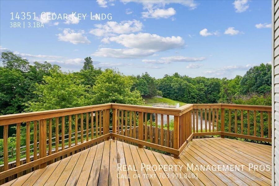 14351 Cedar Key Lndg - Photo 5 of 35