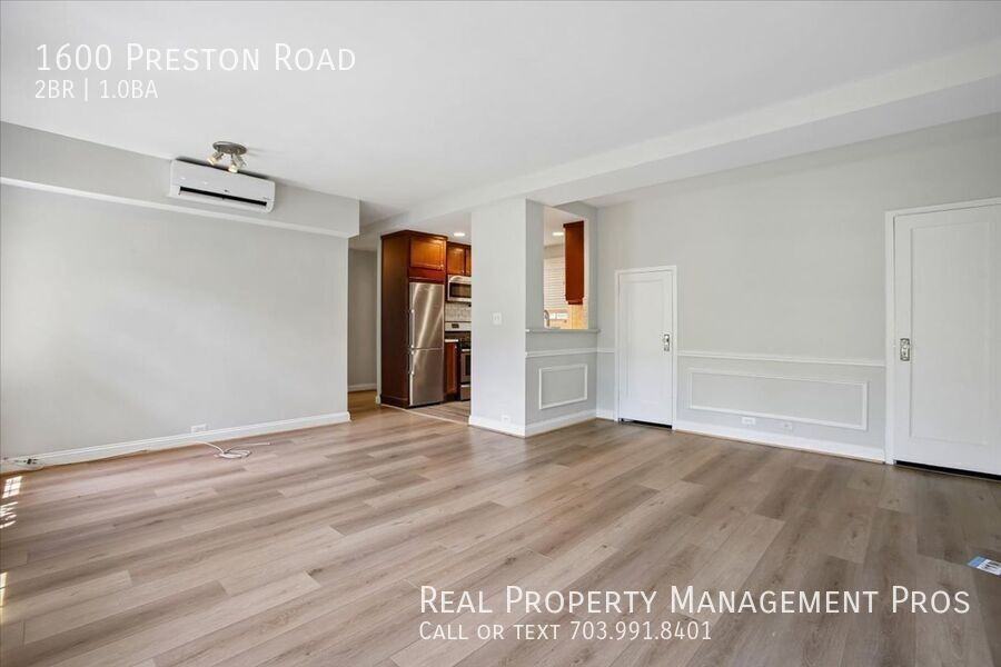 1600 Preston Rd - Photo 5 of 36
